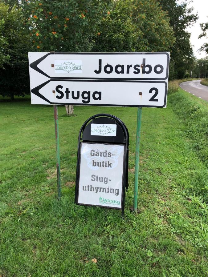 Joarsbo, Stuga 2, Gardsstugan Kalv Extérieur photo